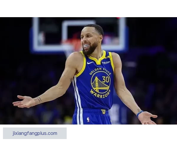 曝格林曾动念转投湖人快船今夏去留成疑库里稳坐勇士核心非卖品之位